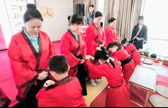 1625821272391078.jpg 敬茶3xiao.jpg