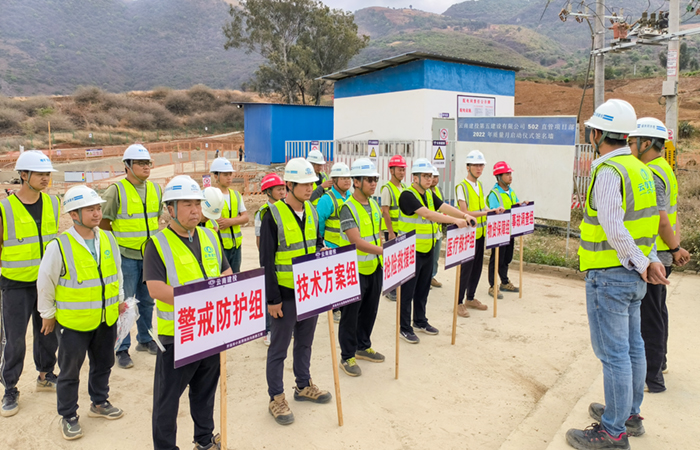 1682664948132868.jpg (xiaotu1)照片-李冰 (4).jpg